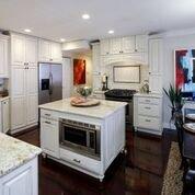 Kitchen at Oxford Manor