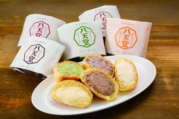 Hattendo Cream Buns in Custard, Chocolate, Matcha & Red Bean flavors!