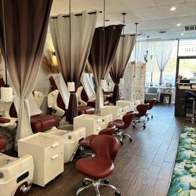 Pedicure spa area