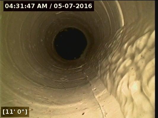 Trenchless sectional repair in sewer