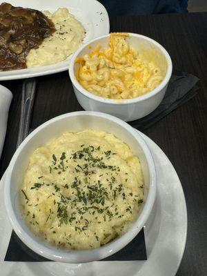 Smoked Gouda Grits and Mac and cheese