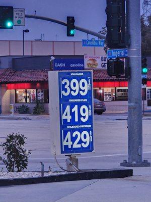 Gas prices as of 12-30-22