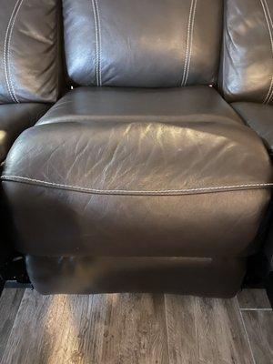 (After) middle seat, looks perfect now!