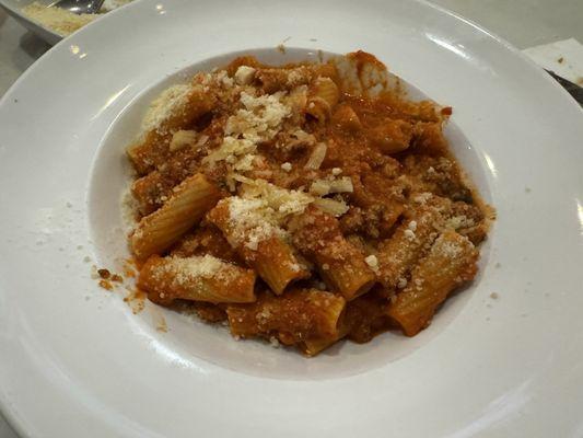 rigatoni Bolognese