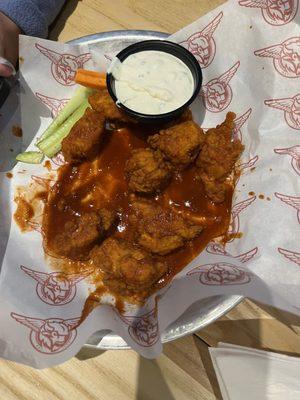 Medium Buffalo boneless wings