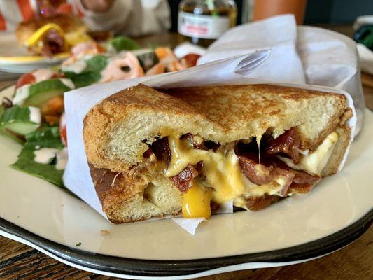 Grill cheese with cheddar and mozzarella with a side salad , dressing was light and yummy