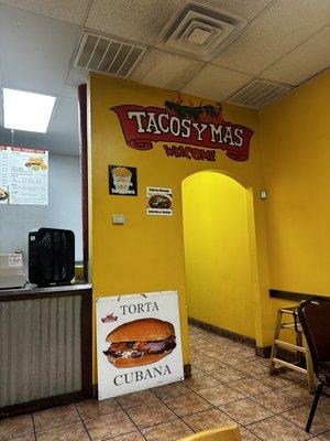 Tacos Y Mas