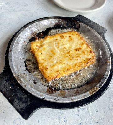 Saganaki "Opa".