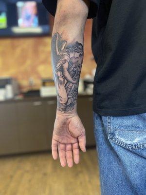 Eternal Tattoo & Body Piercing - Omaha