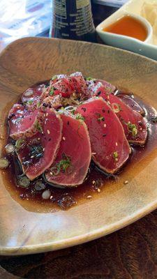 Tuna tataki