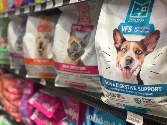 VFS (Veterinarian Formulated Solutions) by SquarePet Nutrition now available at IB Pet stores! #VFS #MySquarePet www.mySquarePet.com