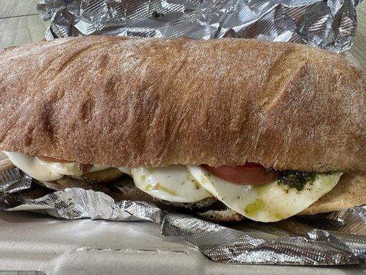 Chicken pesto sub