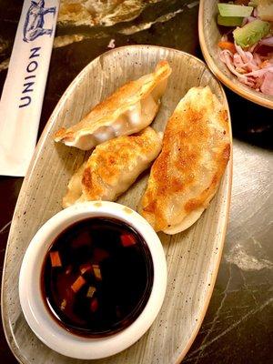 Pot stickers