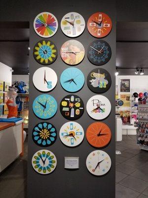 Love these clocks!