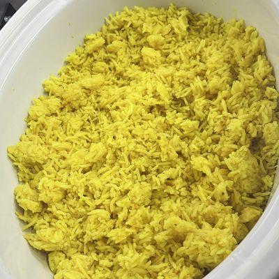 Yellow rice in the authentic Arabic style