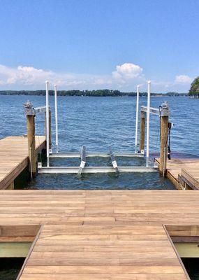 Hi & Dri Boat Lift Systems