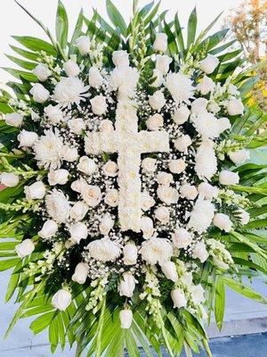 Funeral flowers design by cat tuong flowers. Express order please call us or text us at 714-342-5439.