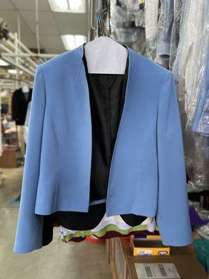 Women's suit jacket dry cleaning service