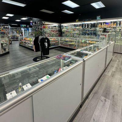 This is the interior of House Of Vapes Smoke Shop in Riverton.