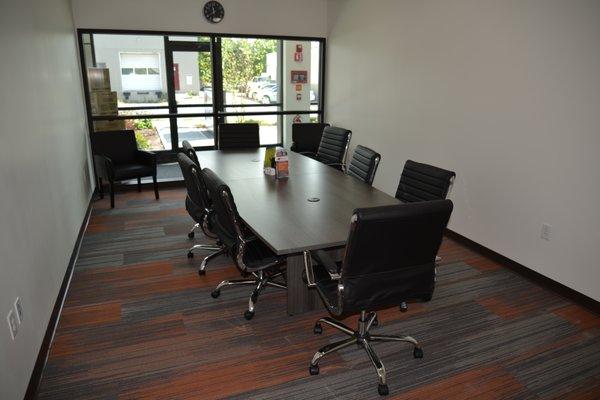 Business center for customers to use during rental office hours.