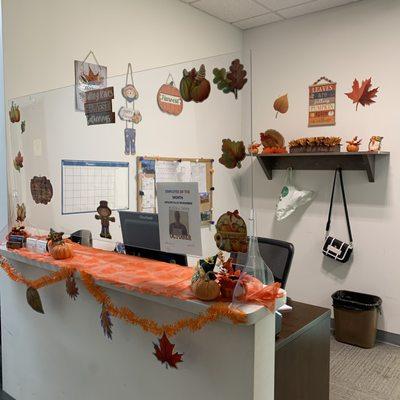 ASHLEY'S FALL DECORATED DESK