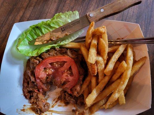 chili-cheeseburger with battered fries ... YUMMY!