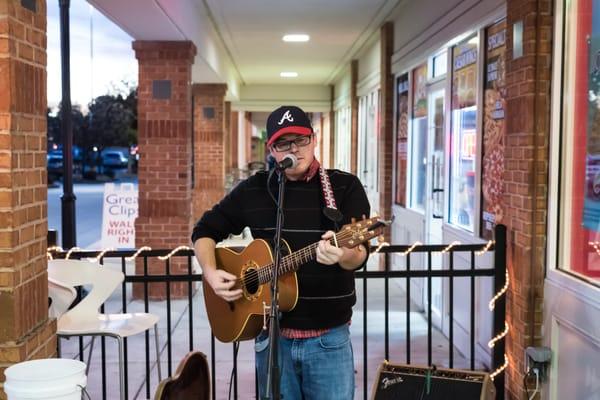 Live Music on Fridays and Saturdays!
 
 If you're interested in joining the fun contact - menchies.windward@gmail.com.