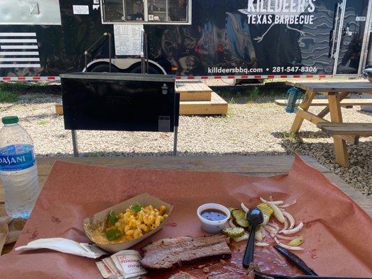 Brisket and Mac n cheese