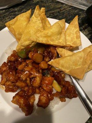 General chicken and crab wontons