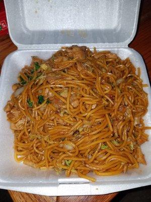 Takeout order of chicken lo mein.