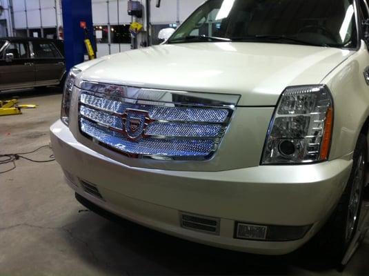 Escalade with light up Asanti Grill