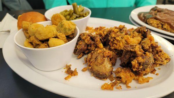 The best fried Chicken livers ever!!!