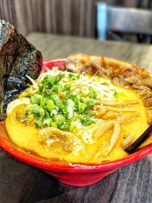 Garlic Tonkatsu Ramen