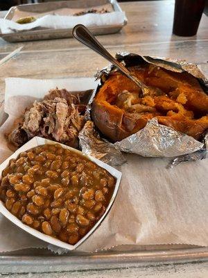 Pulled Pork, baked beans and sweet potato