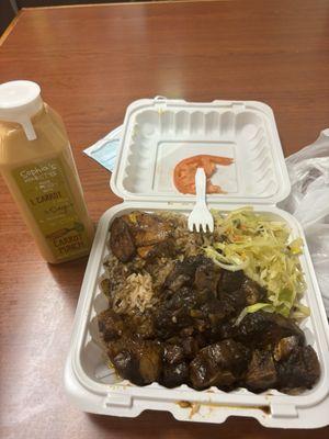 The food was really good i loved the  coconut rice n peas paired well with the oxtail also carrot punch 10/10