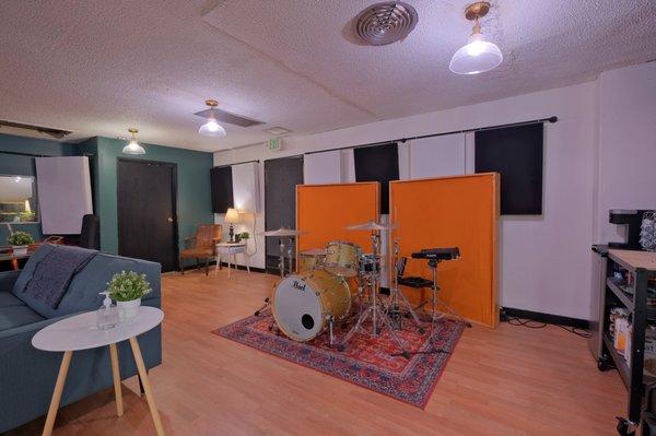 The Loft: Drum Area