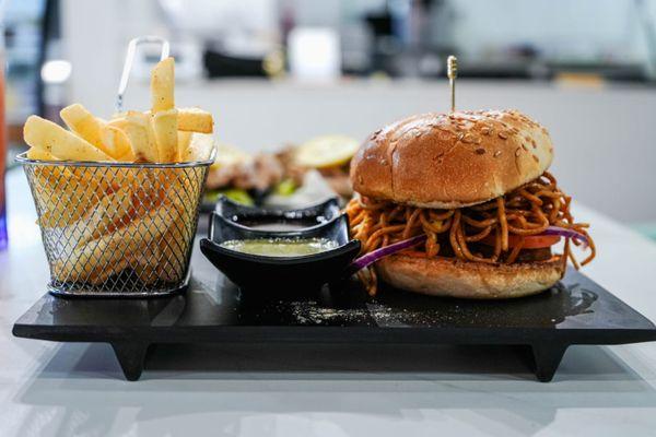 Aloo tiki noodle burger with fries