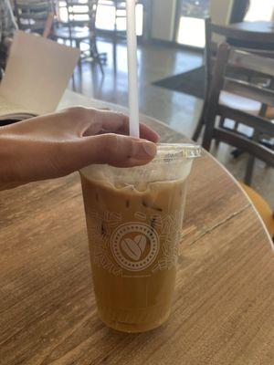 Iced Latte + oat milk