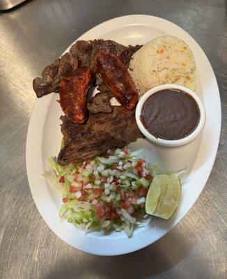 Carne asada con chorizo