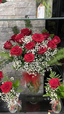 Nice big dozen red roses