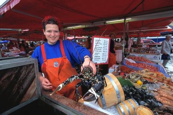 Bergen fish market Bergen people Â© Bergen Tourist Board - Per Eide - visitbergen.com