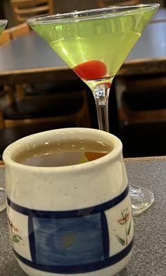 Green hot tea and appletini