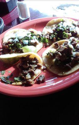 Carna asada tacos