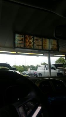 Wow what a old school drive in and dive. Always get there coney sauce  on the side  .  this was my 1st time here