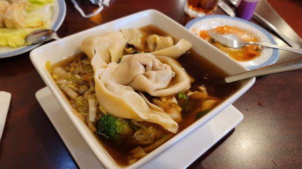 Special Wonton Soup