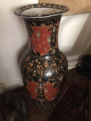 Antiques vase