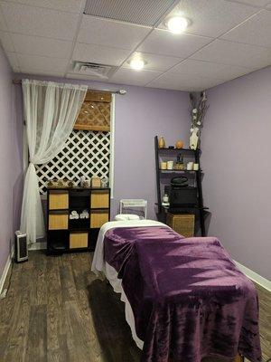 House 12 Massage & Bodyworks