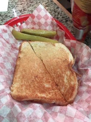 $5 grilled cheese with chips