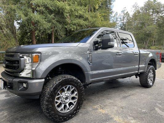 Ford F150 received Silver detail