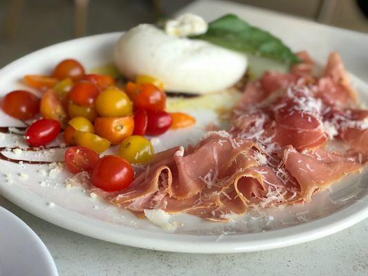 Signature Burrata Al Tartufo